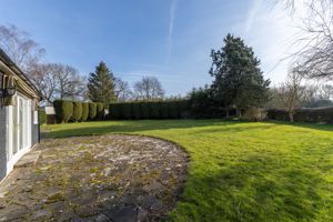 Photo 16- click for photo gallery